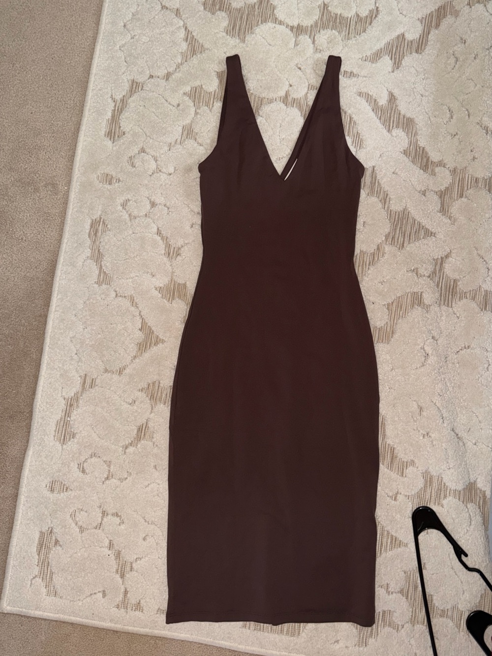 Aritzia Babaton Brown Small Midi Dress never worn